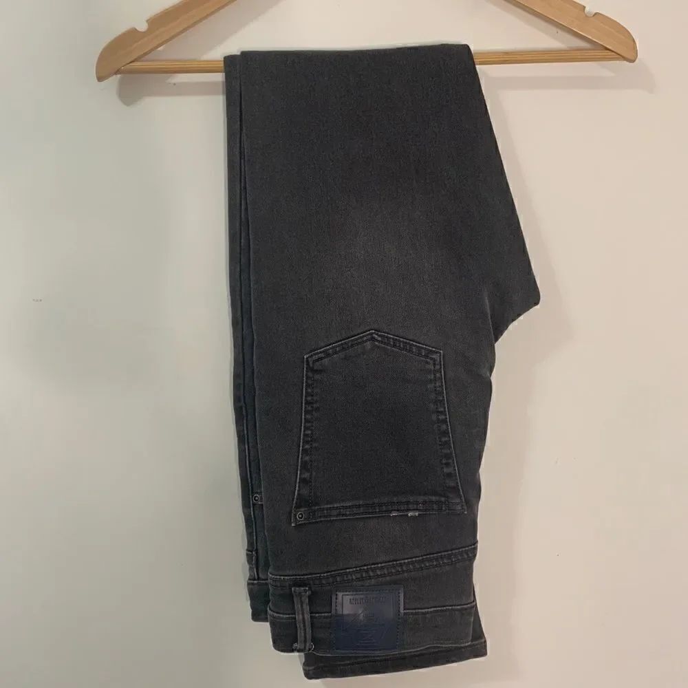 Manguun Teens Jeans Size 14 Youth Gray Distressed